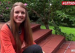 Letsdoeit - hot college έφηβη lussy παίζει με παιχνίδια στην κάμερα